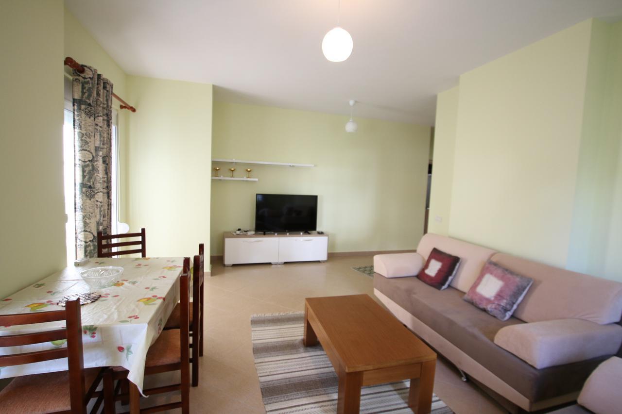 Cozy Sea View Apartment K4 ساراندا المظهر الخارجي الصورة